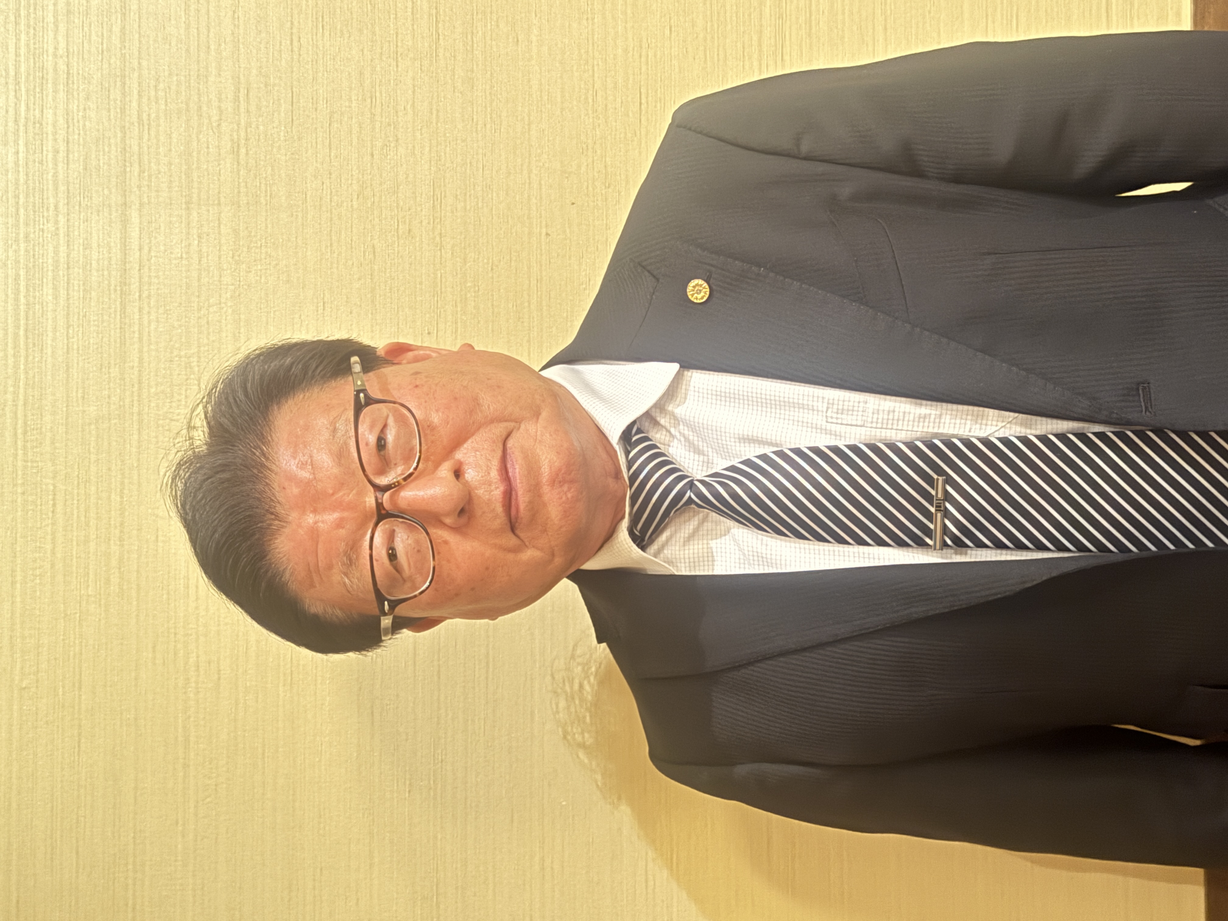 日栄 政敏
